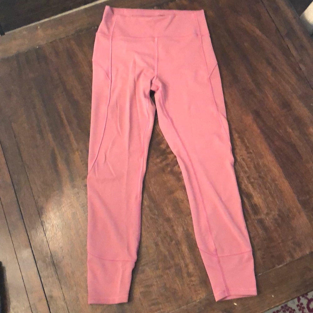 Lululemon “in movement” leggings